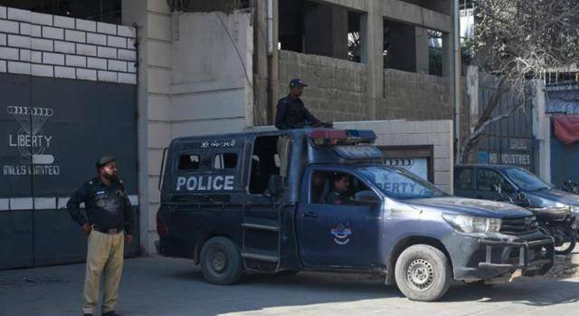 皇冠信用网如何注册_解放军抵达当晚皇冠信用网如何注册,巴基斯坦宣布全面出兵,清剿俾路支恐怖分子