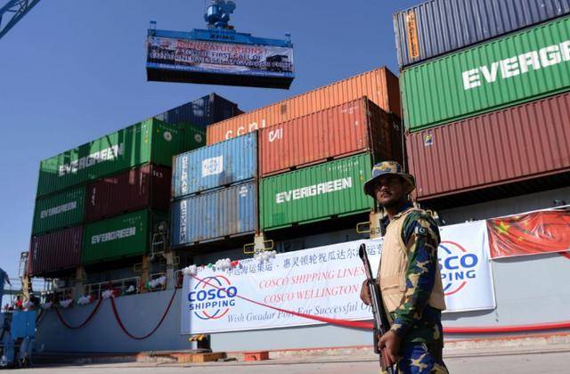 皇冠信用网如何注册_解放军抵达当晚皇冠信用网如何注册,巴基斯坦宣布全面出兵,清剿俾路支恐怖分子