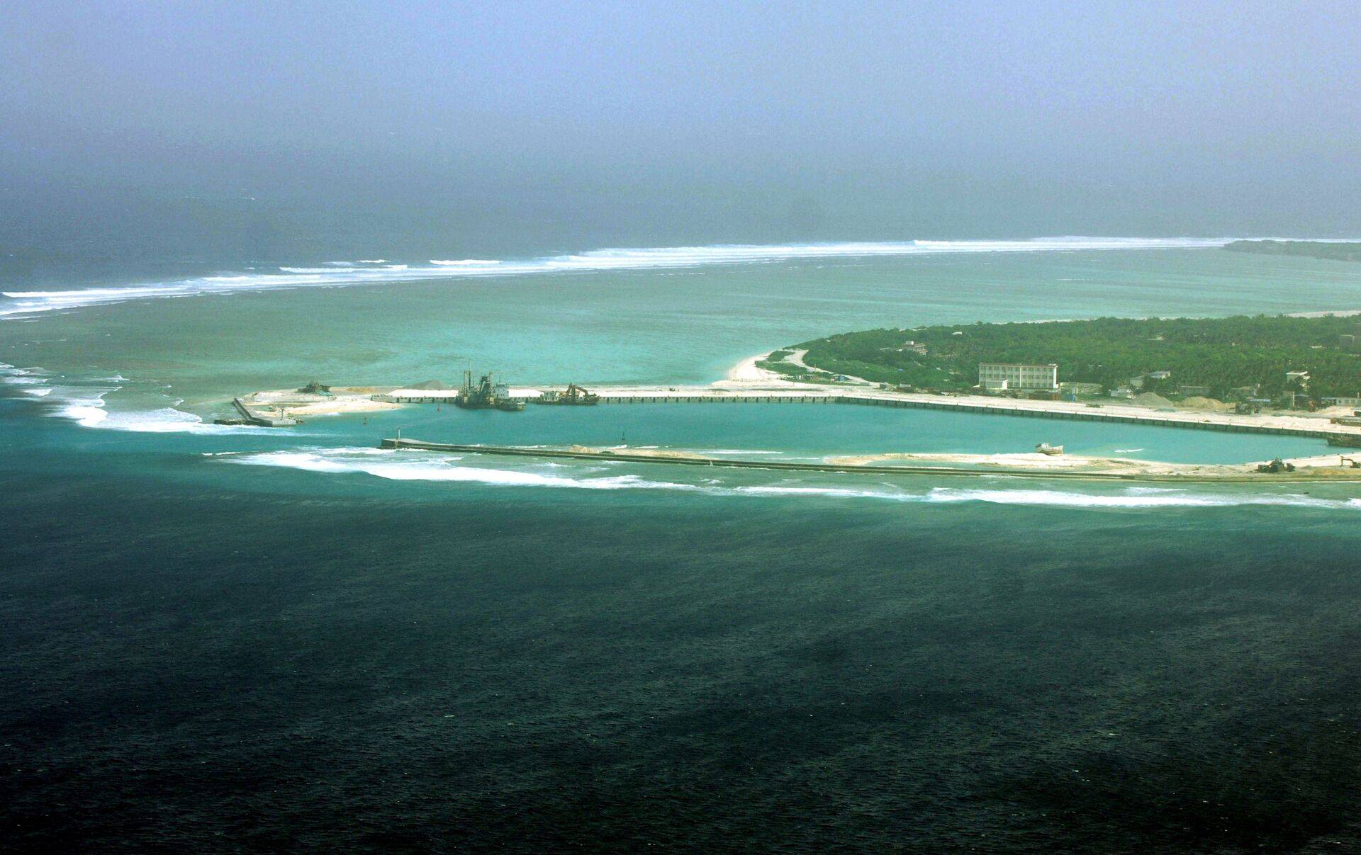 桑德维肯斯vs奥雷布洛_菲豁出去了桑德维肯斯vs奥雷布洛,南北进逼仁爱礁,南海大乱斗开始,中方已加速增兵