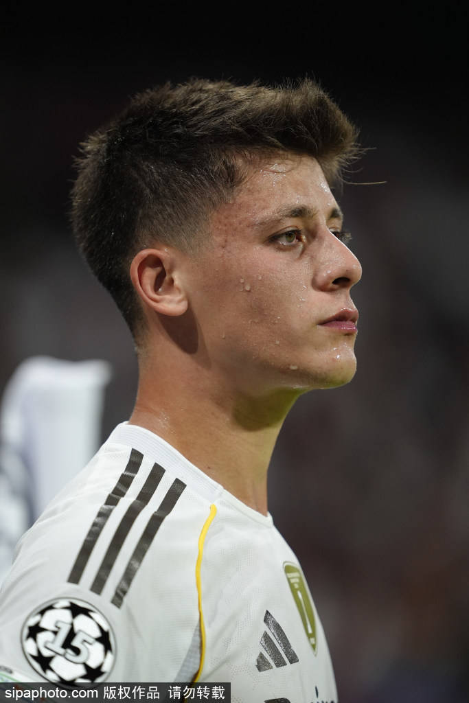 皇冠信用網在线注册_马德里德比爆冷!马竞完胜皇马皇冠信用網在线注册,西甲格局再掀波澜