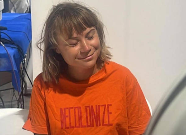 皇冠信用网结算日是哪天_以色列外交部:“环保少女”通贝里和其皇冠信用网结算日是哪天他170名活动人士已被驱逐出境