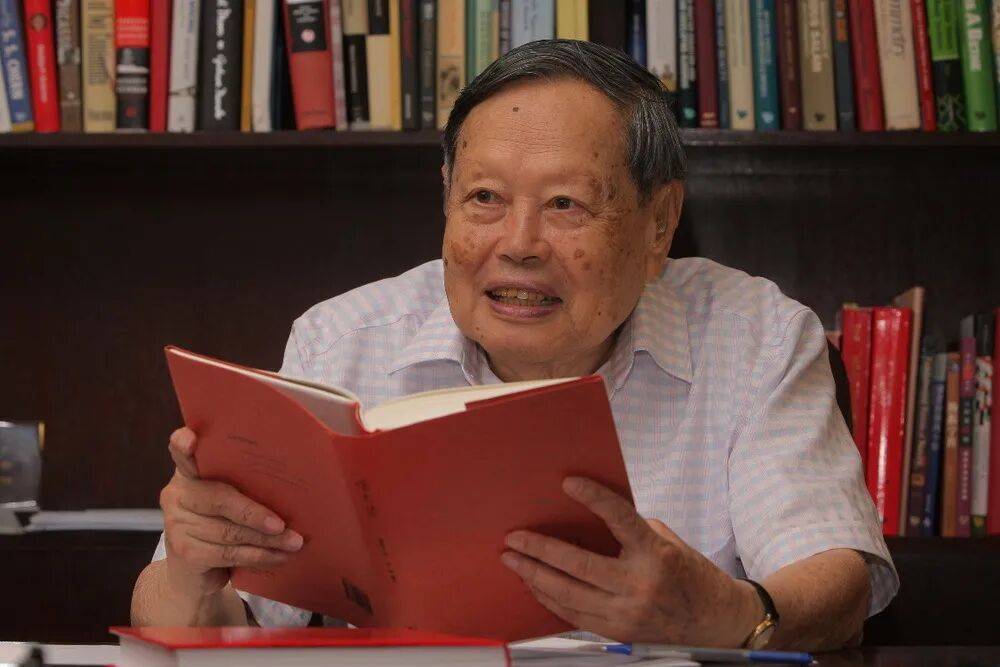 皇冠信用登123出租_“大先生”千古皇冠信用登123出租,杨振宁的一生