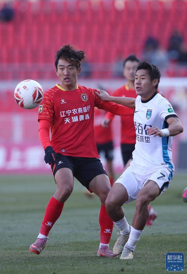 皇冠信用網怎么租
_中甲:辽宁铁人队冲超成功