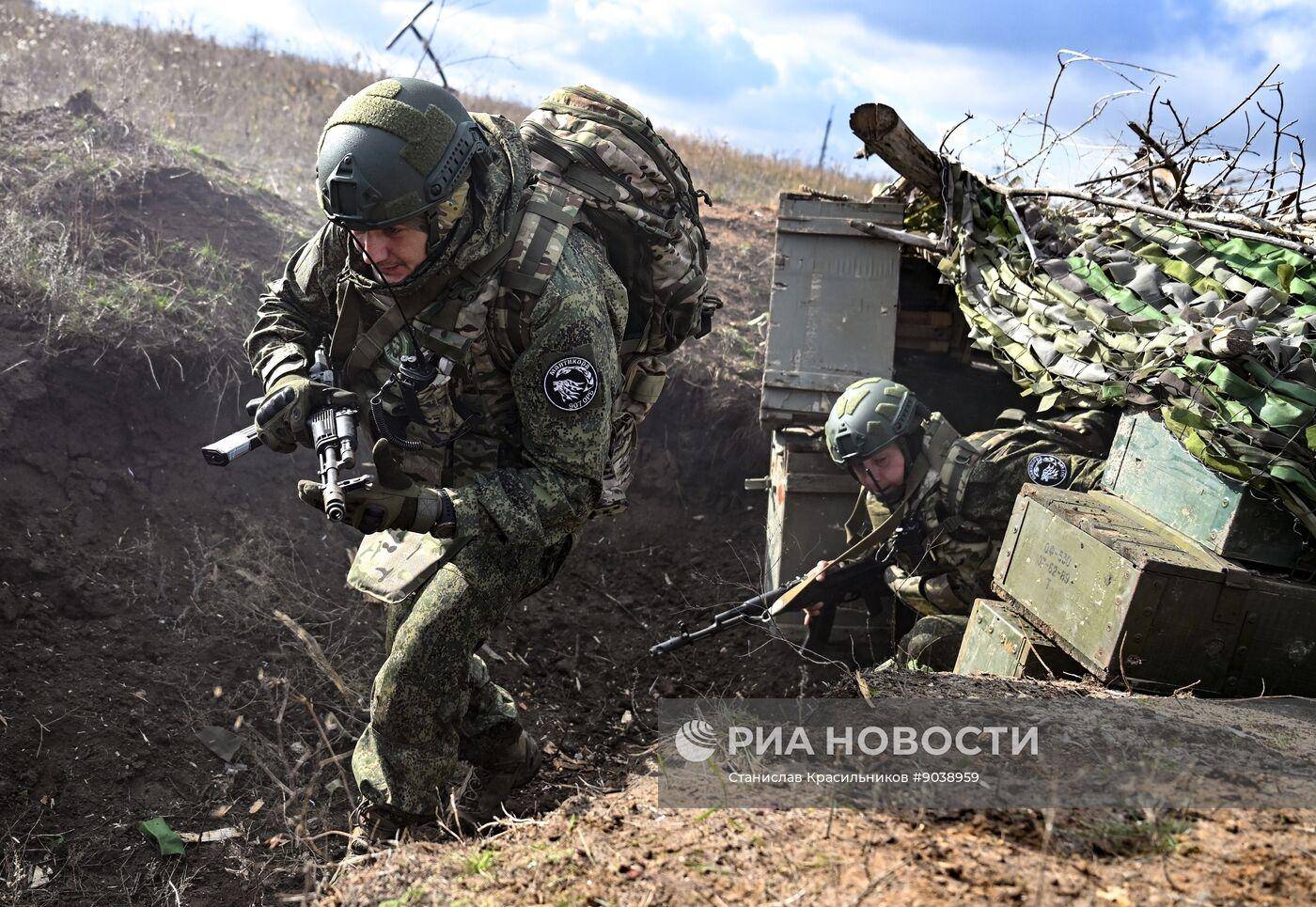 怎么注册皇冠信用网
_堵上最后1公里!俄军包了2025年最大饺子怎么注册皇冠信用网
,300名敢死队攻占红军城